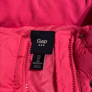 Gap puffy vest